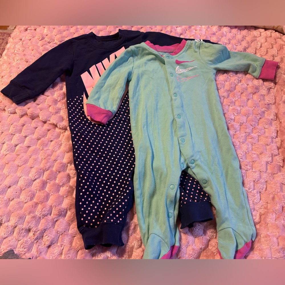 Bundle 2 Nike Gently Loved Jumpsuits Infant size 6 months